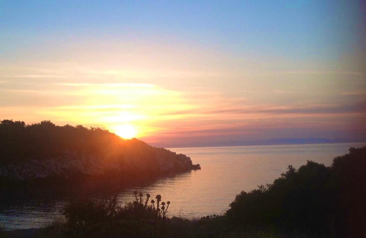 Lalloudes Seaside Accommodation Exo Nimfion Экстерьер фото