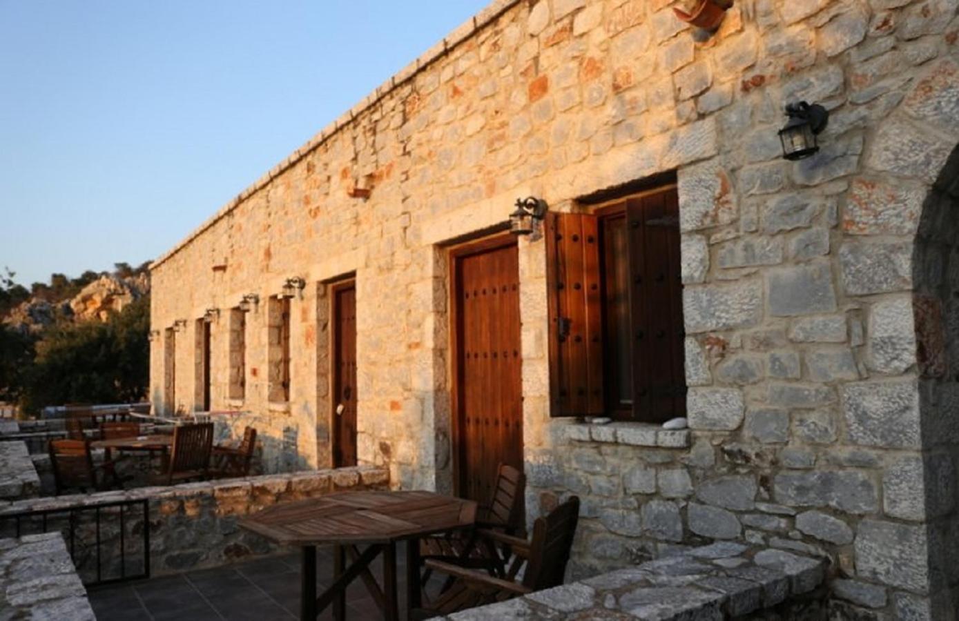 Lalloudes Seaside Accommodation Exo Nimfion Экстерьер фото